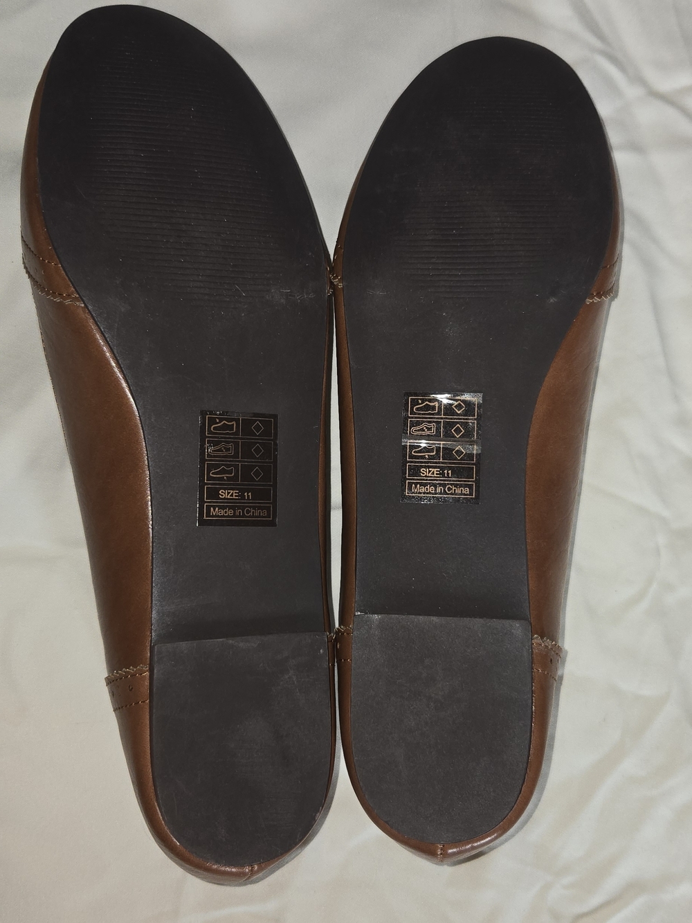 Women's Tan Bow-Accent Loafers - Picture 2 of 2
